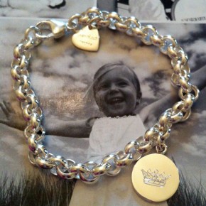 Bettelarmband Silber 1 Plakette graviert  Krone